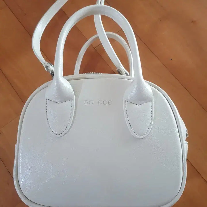 [BUNJANG] GOCCE White Tote Shoulder Bag / GOCCE 화이트 토트백 숄더백