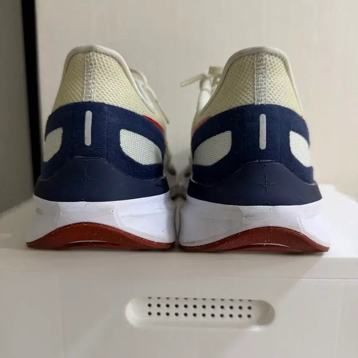 [BUNJANG] Nike Structure 25 Road Running Shoes / 나이키 스트럭처25 로드 러닝화