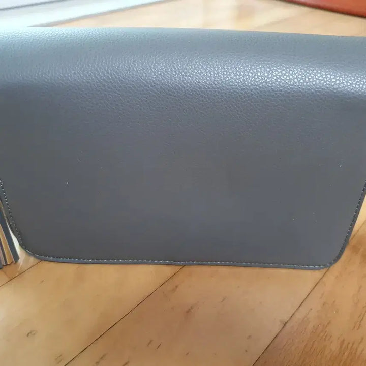 [BUNJANG] SONOVI Gray Crossbody Bag / SONOVI 소노비 회색 크로스백