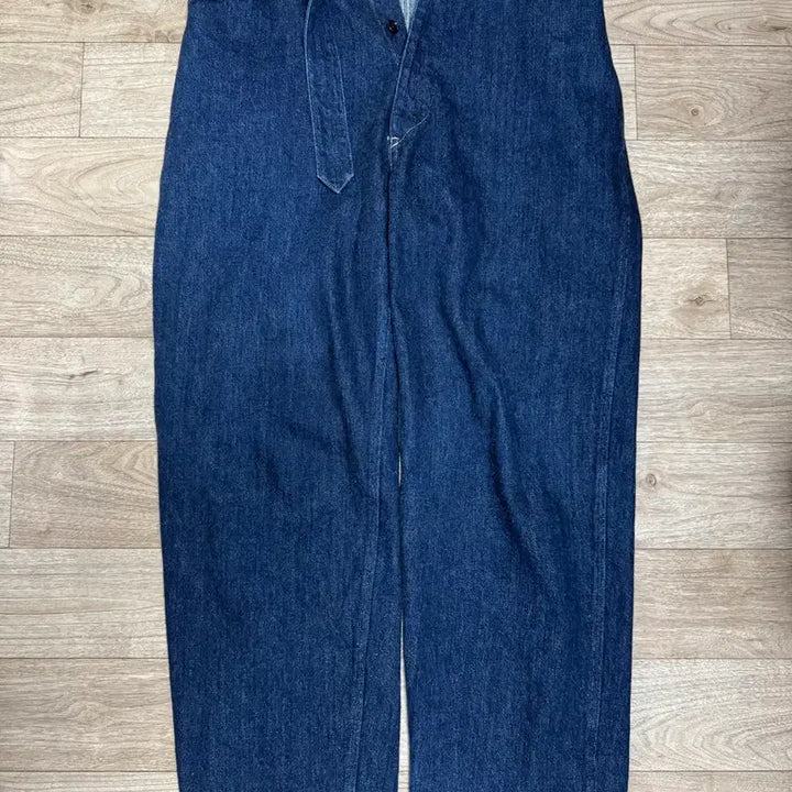 [BUNJANG] Comori Belted Denim / 코모리 벨티드 데님 1