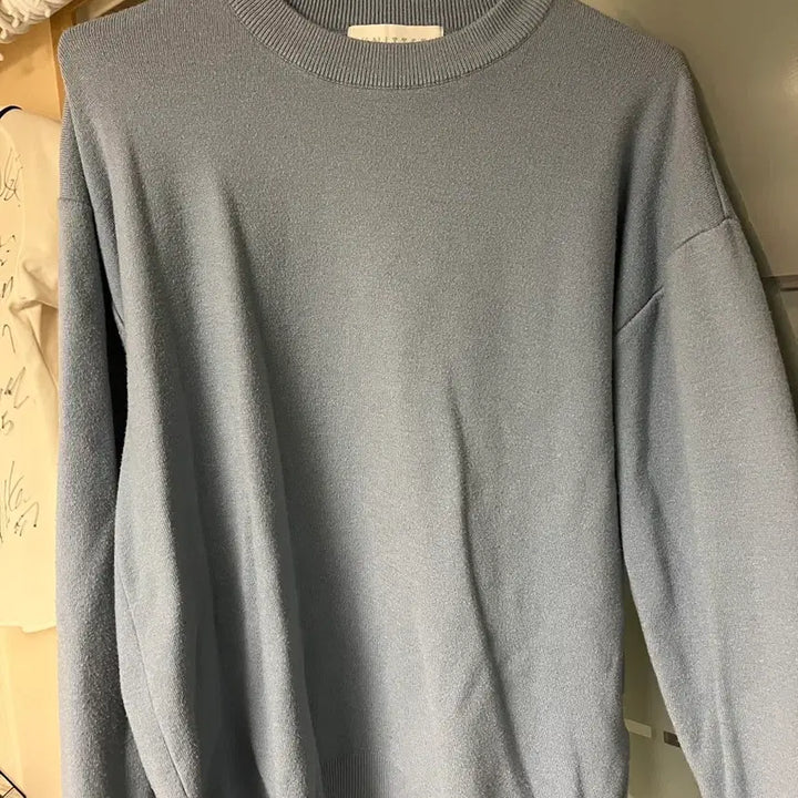 [BUNJANG] NCT Knitted Sky Blue Knit M / 니티드 스카이블루색 니트 판매합니다 M