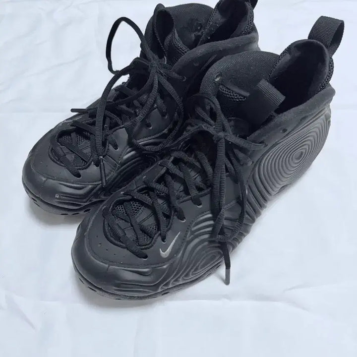 [BUNJANG] Comme des Garcons Nike Foamposite Black / [260] 꼼데가르송 나이키 폼포짓 블랙