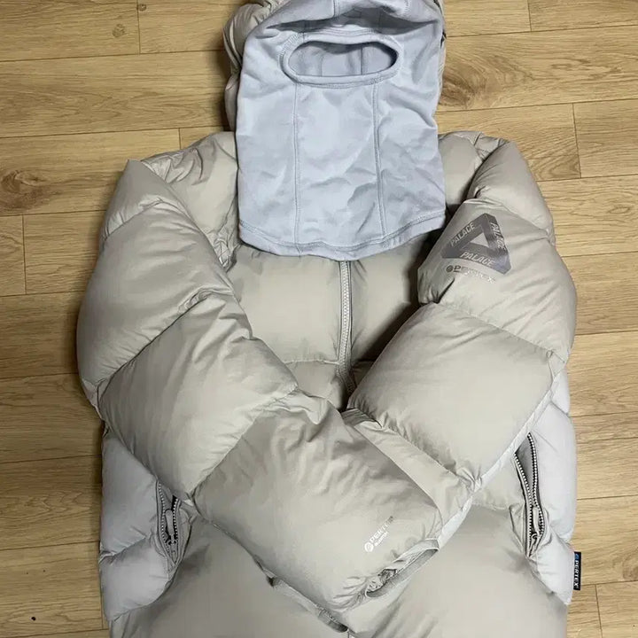 [BUNJANG] Palace Pertex Padded Jacket / 팔라스 퍼텍스 패딩