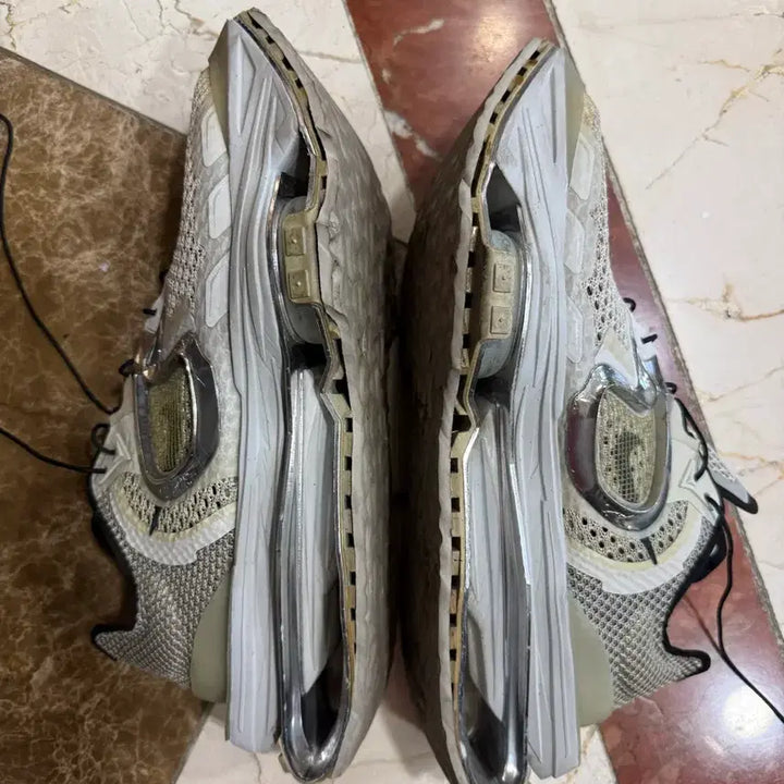 [BUNJANG] Nike MMW 4 Sneakers / 나이키 mmw 4 270