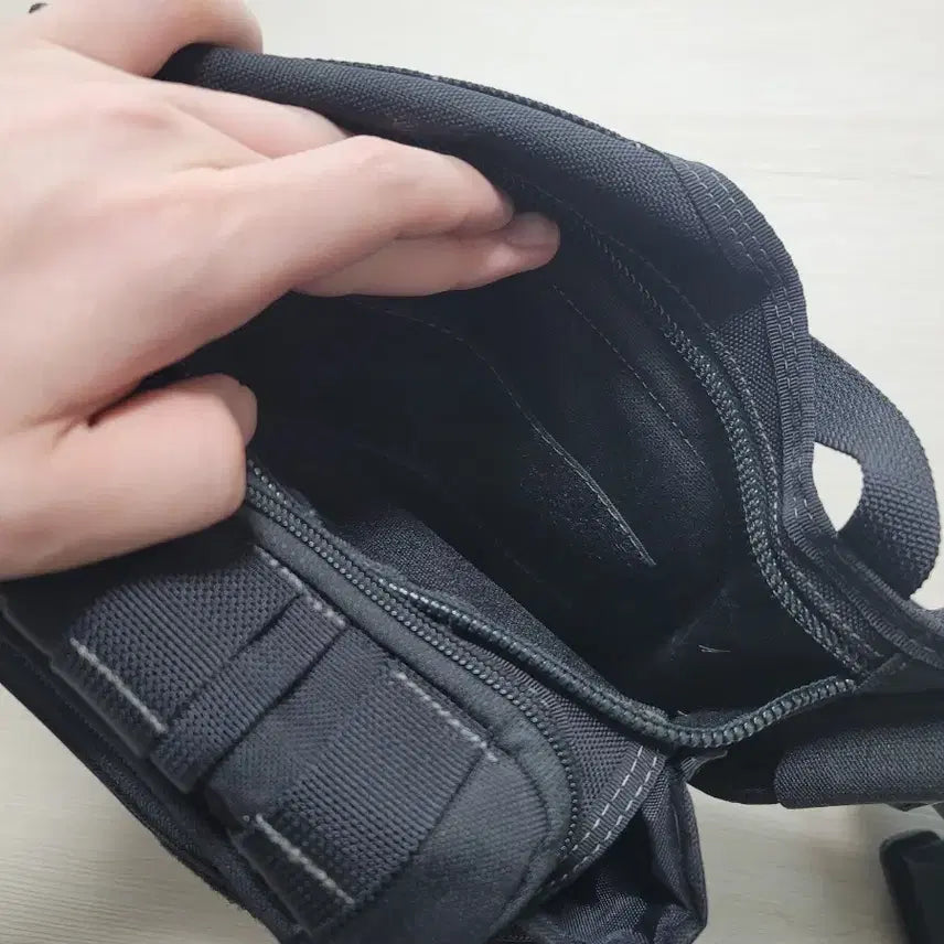 [BUNJANG] Macforce Jumbo Air Heart Sling Bag / 맥포스 점보 에어하트 슬링백