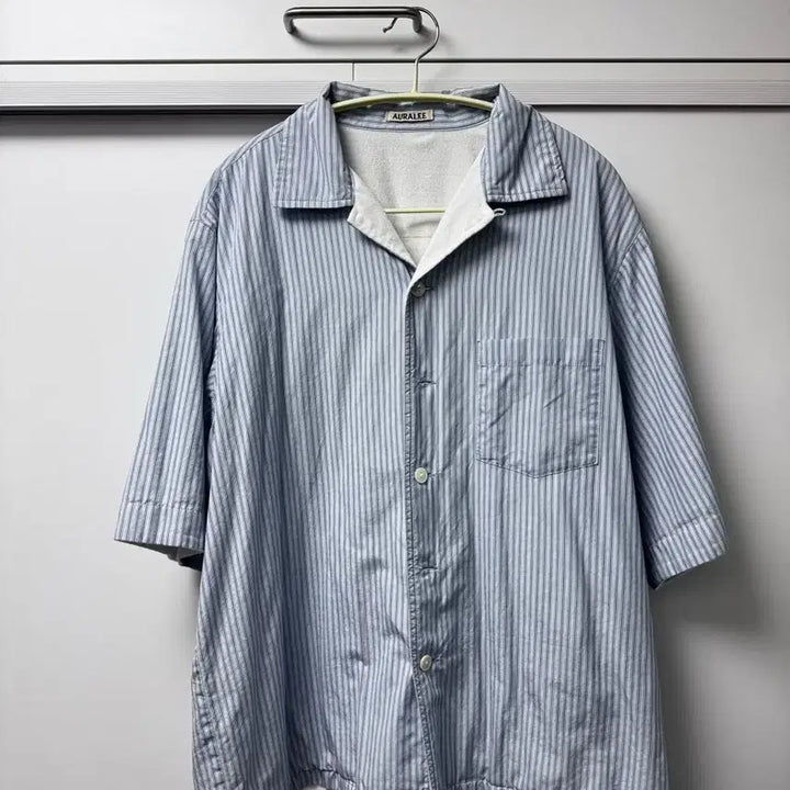 [BUNJANG] OraLee Pings Stripe Shirt / 오라리 핑스 스트라이프 셔츠