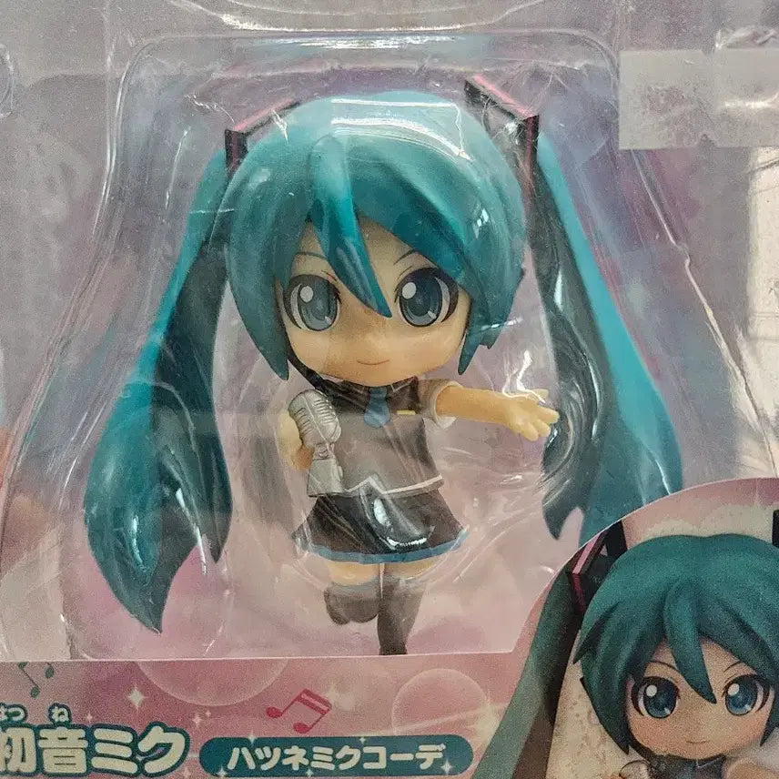 [SOLD OUT] 고전 미소녀 피규어 미쿠 넨드로이드