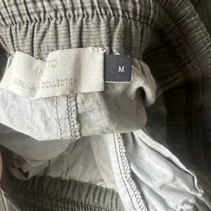 [BUNJANG] AMOMENTO 24FW Stripe Set-up (M Size) / 아모멘토 24fw 스트라이프 셋업 m사이즈