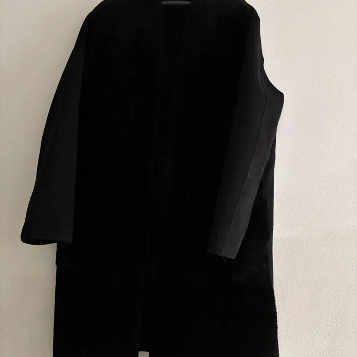 [SOLD OUT] 블랙 양면 롱무스탕