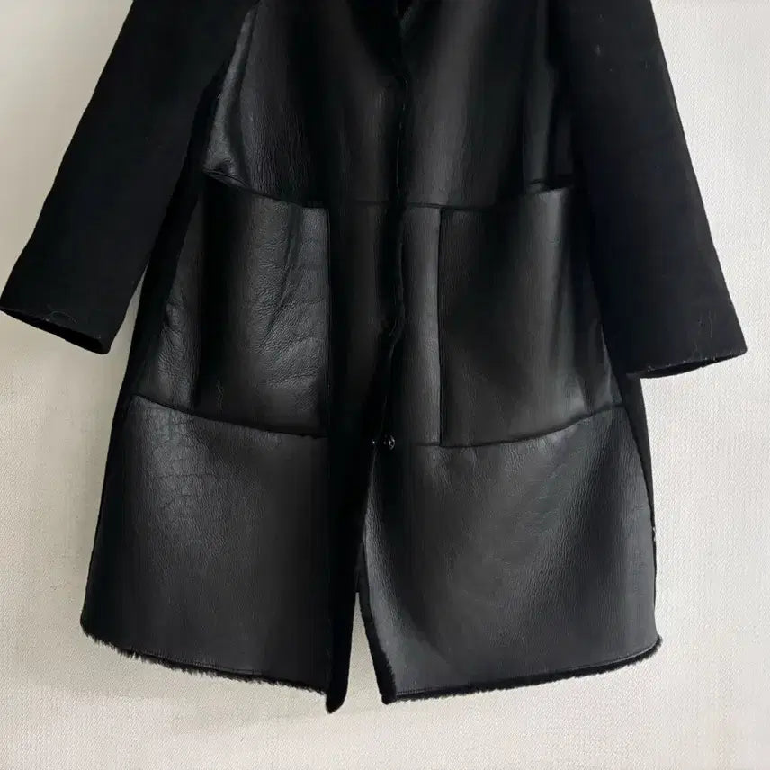 [SOLD OUT] 블랙 양면 롱무스탕