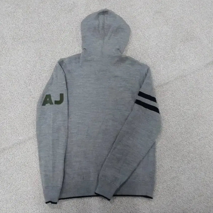 [BUNJANG] Armani Knit Hooded Zip-up (L) / 아르마니 정품 니트 후드집업 (L size)