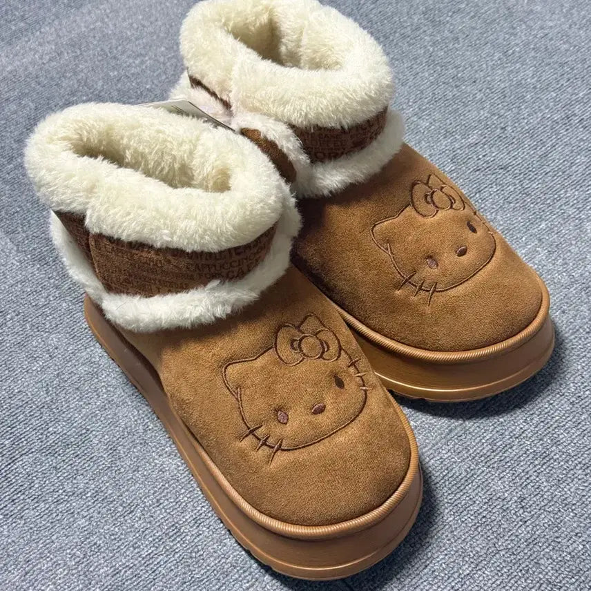 [BUNJANG] Hello Kitty Brown Ankle Boots (Size 40-41) / 헬로키티 털 어그부츠 새 상품
