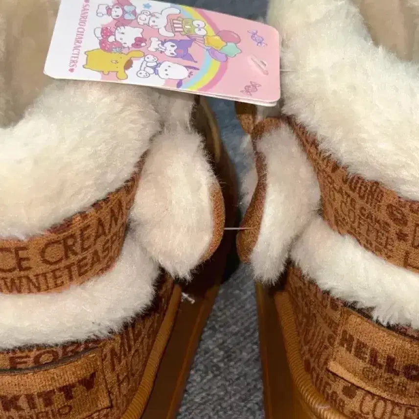 [BUNJANG] Hello Kitty Brown Ankle Boots (Size 40-41) / 헬로키티 털 어그부츠 새 상품