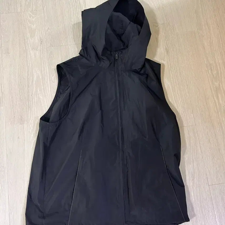 [BUNJANG] M-Cos Goppcore Hood Vest / M 코스 후드 베스트 고프코어