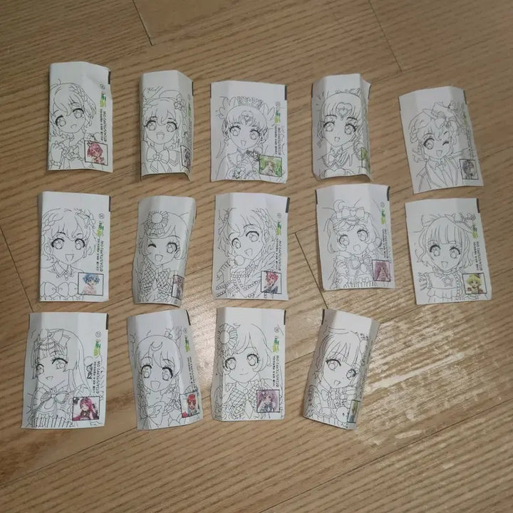 [BUNJANG] PriPara Coloring Paper / 프리파라 츄잉껌 색칠공부 종이