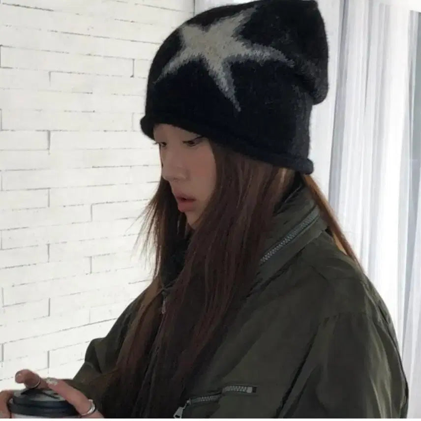 [BUNJANG] Blue City Double Star Pop Knit Beanie / 블루씨티 더블 스타팝 니트 비니
