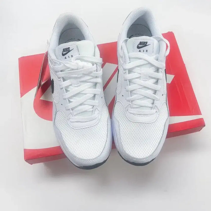 [BUNJANG] Nike Air Max SC White Black Sneakers / [250] 나이키 에어맥스 SC 흰검 운동화 CW4555-102 화이트