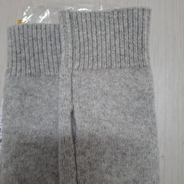 [BUNJANG] Knitted Gray Arm Warmers / 손 토시 니트 그레이 새상품