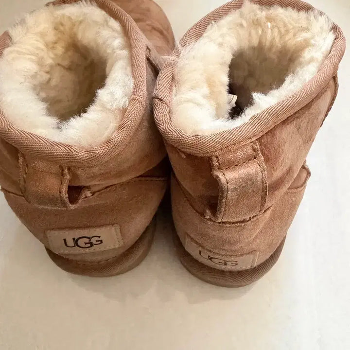 [BUNJANG] Ugg Chestnut Boots 230 / Ugg어그 부츠 체스트넛 색상 230