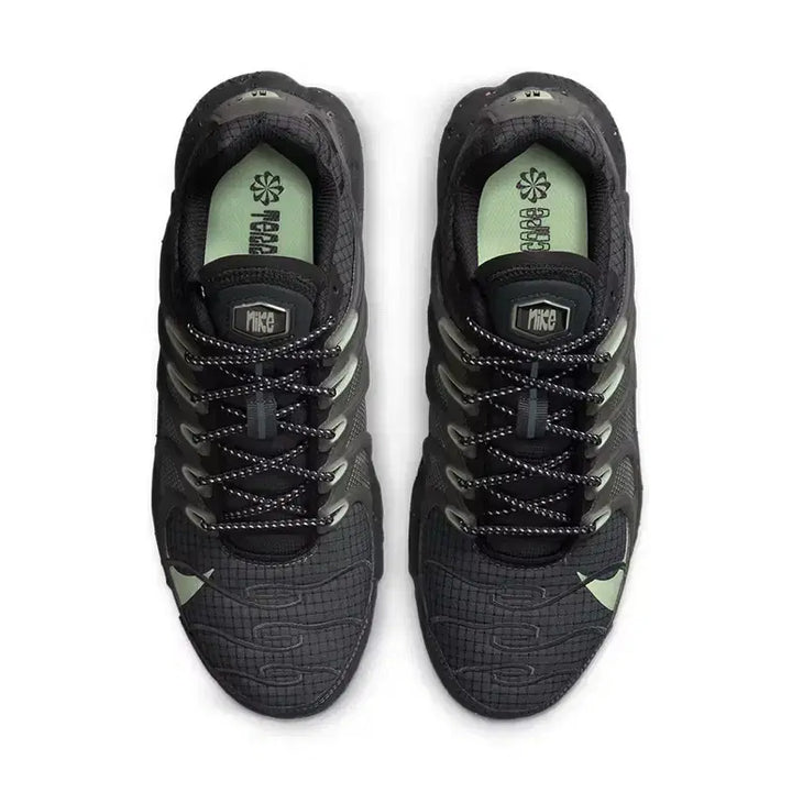 [BUNJANG] Nike Air Max Terrascape Plus Black and Lime Sneakers / 나이키 에어맥스 테라스케이프 플러스 블랙 앤 라임 265