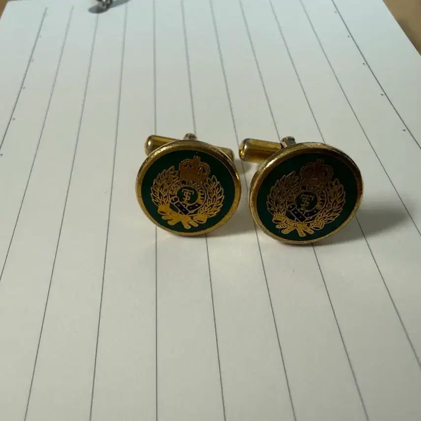 [BUNJANG] Trade Club Gold Crown Cufflinks / 트래드클럽 커프스