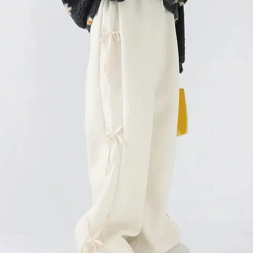 [BUNJANG] Ribbon String Wide Fleece Training Pants / 새상품)리본 스트링 와이드 기모트레이닝 팬츠