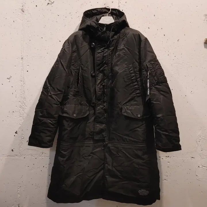 [BUNJANG] GU Undercover Padded Convertible Coat / GU X 언더커버 히트 패디드 컨버터블 코트 패딩코트