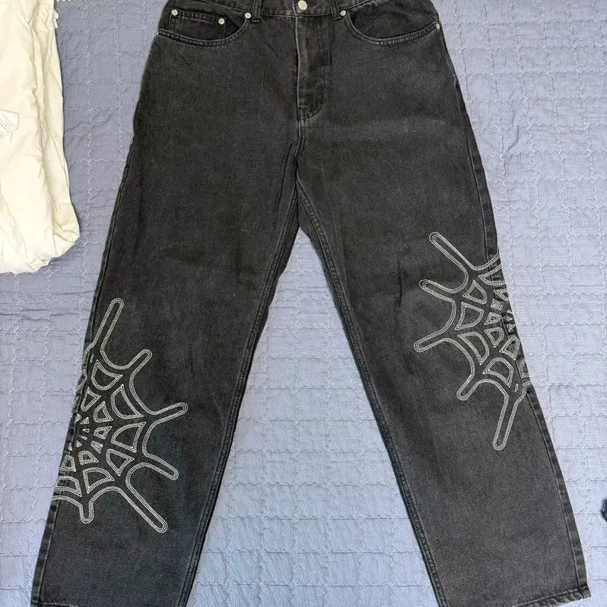 [BUNJANG] thisisneverthat Web Embroidery Jeans / 디스이즈네버댓 웹 자수 진 블랙