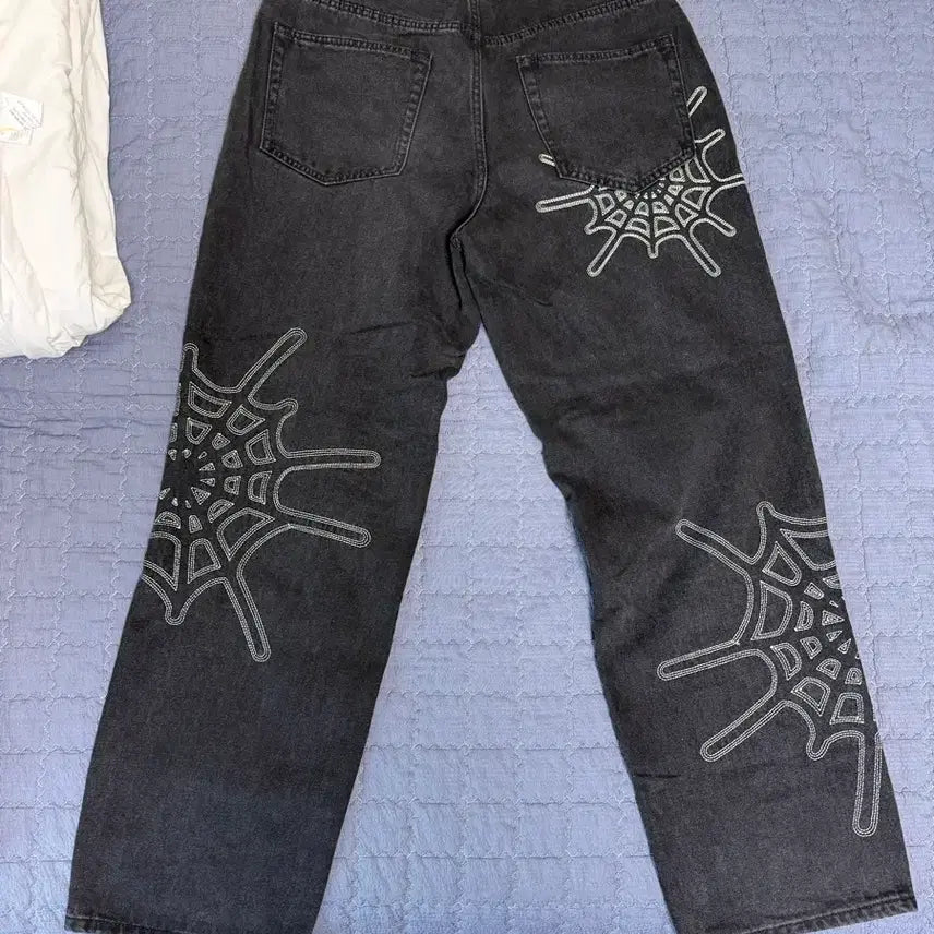 [BUNJANG] thisisneverthat Web Embroidery Jeans / 디스이즈네버댓 웹 자수 진 블랙