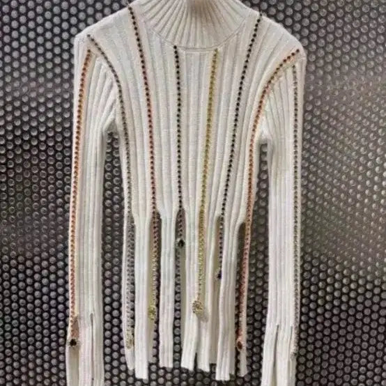 [BUNJANG] Imported White Beaded Knit Sweater / 새상품 수입 비즈니트