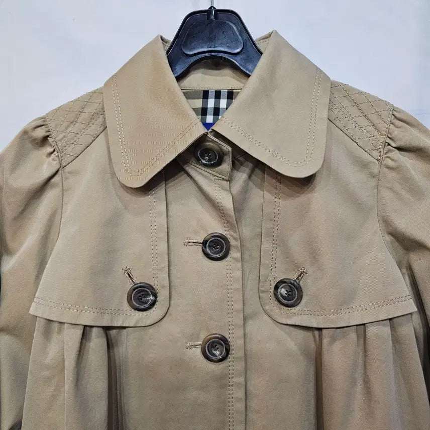 [BUNJANG] Burberry Short Beige Coat / 버버리 숏  코트