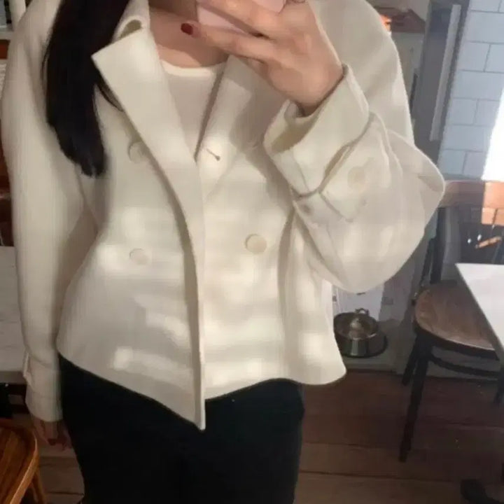 [BUNJANG] Raplie Cream Handmade Short Coat / 라플리에 크림 핸드메이드 숏코트