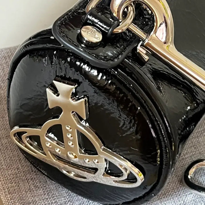 [BUNJANG] Vivienne Westwood Cindy Cylinder Bag / 비비안웨스트우드 신디 실린더 백