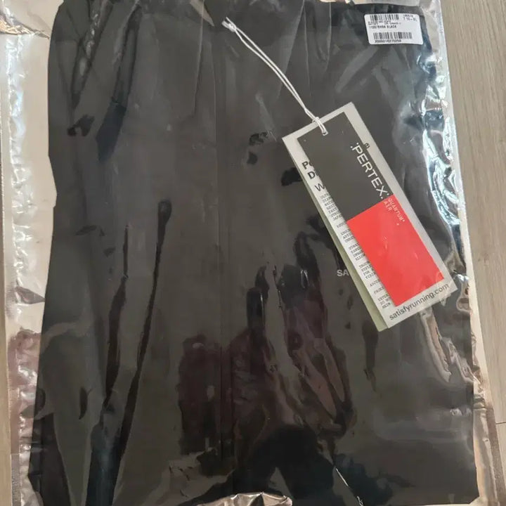 [BUNJANG] Satisfy Pertex Diamond Fuse Windbreaker XL / 새티스파이 퍼텍스 다이아몬드 퓨즈 윈드브레이커  XL 새제품