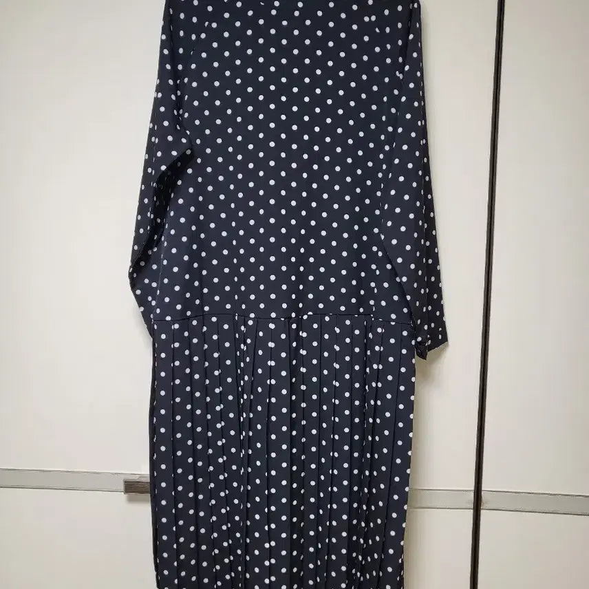 [BUNJANG] Chiffon Polka Dot Pleated Long Dress / 쉬폰 땡땡주름원피스