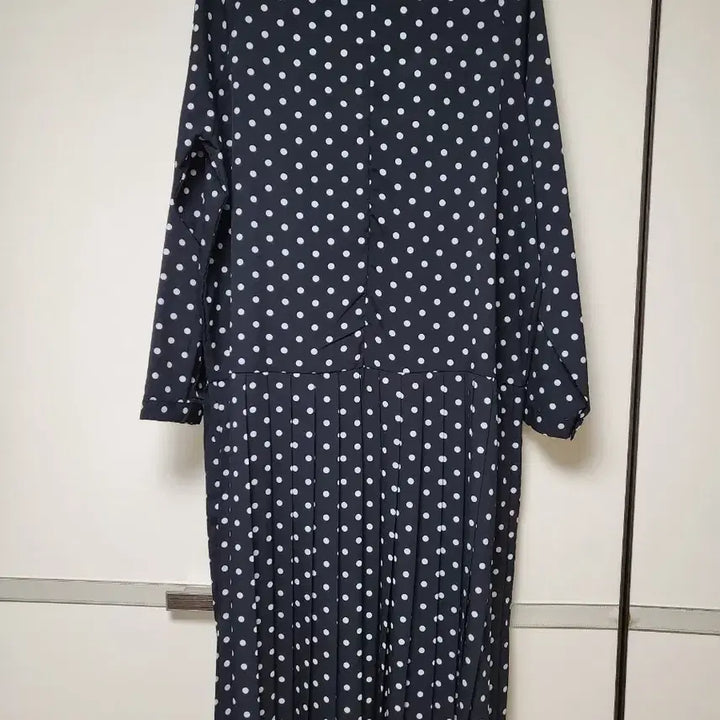 [BUNJANG] Chiffon Polka Dot Pleated Long Dress / 쉬폰 땡땡주름원피스