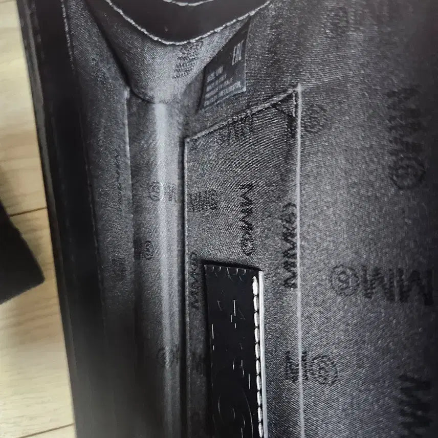 [BUNJANG] MM6 Maison Margiela Enamel Ball Chain Crossbody Bag / 메종마르지엘라 MM6 에나멜 볼체인 크로스백