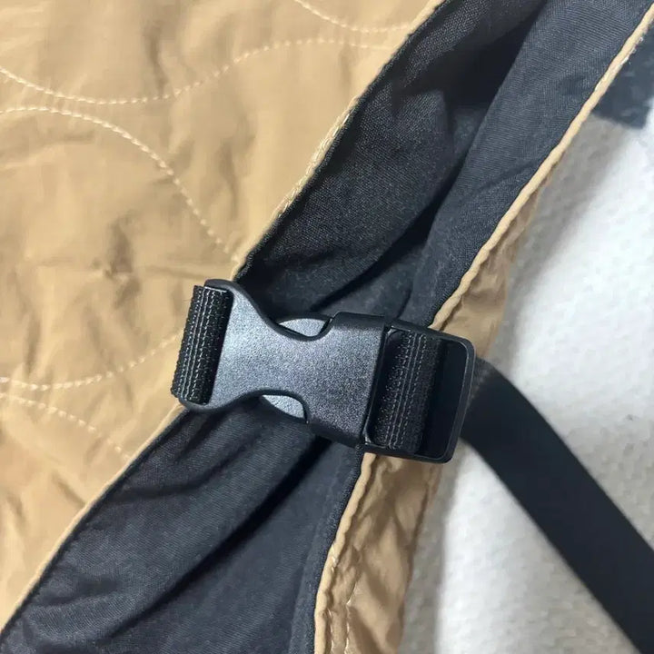 [BUNJANG] NCT Nico and... Quilted Padded Crossbody Bag / 니코앤드) 퀄팅 패딩 크로스백