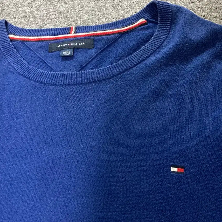 [BUNJANG] Tommy Hilfiger Round Neck Knit Blue XL / 타미힐피거 라운드넥 니트 블루 XL
