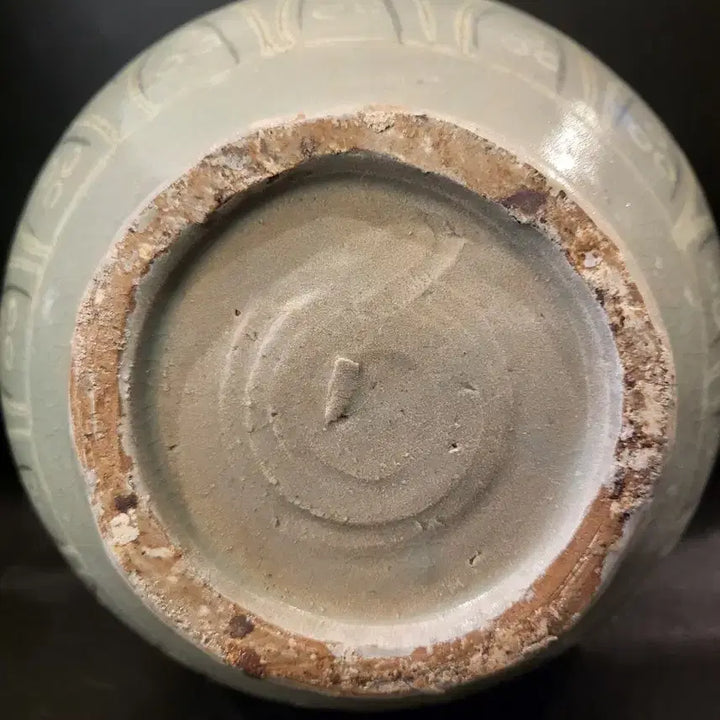 [BUNJANG] Goryeo Celadon Cloud Crane Pattern Pitcher / 고려 흑백상감 청자운학문 주병