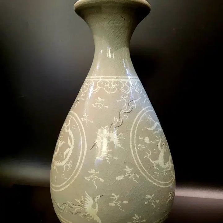 [BUNJANG] Goryeo Celadon Cloud Crane Pattern Pitcher / 고려 흑백상감 청자운학문 주병