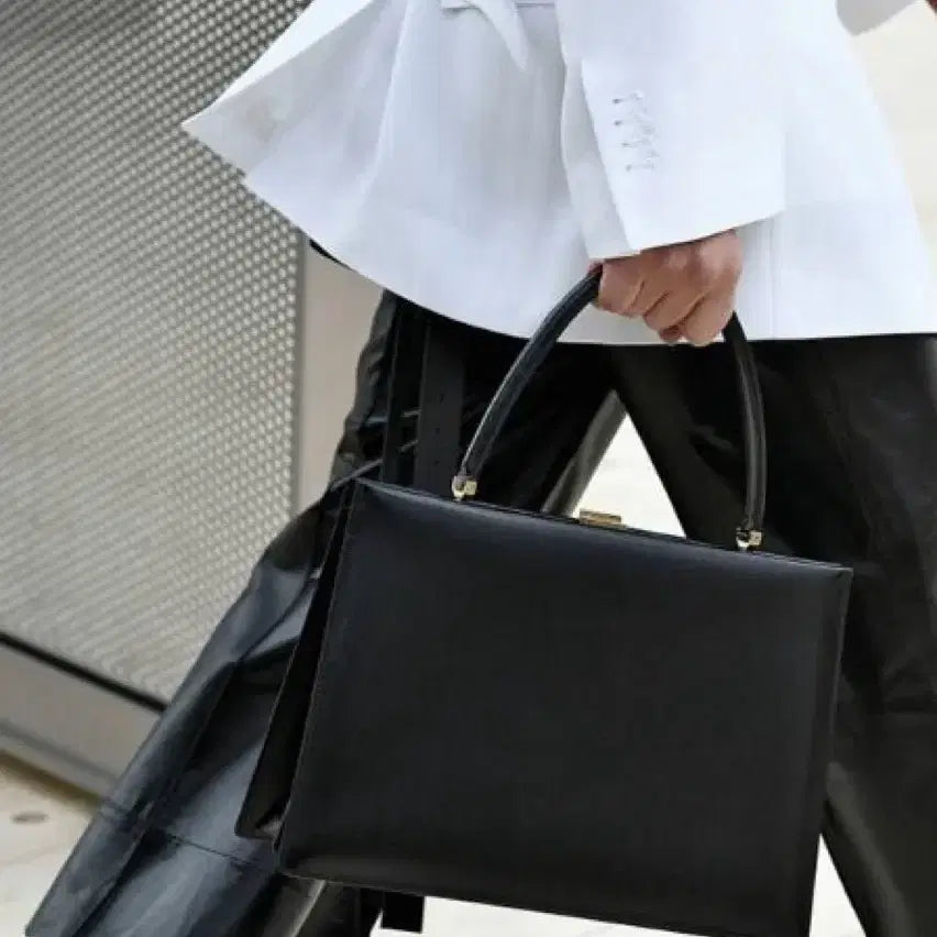 [BUNJANG] Old Celine Clasp Bag Medium / 올드 셀린느 클리스프백 미디움