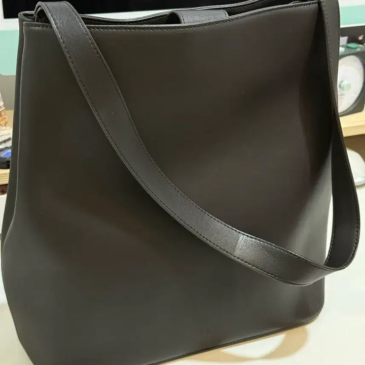 [BUNJANG] LoSeoul Large Shoulder Bag / 로서울 숄더백 Large Aline shoulder bag Umber