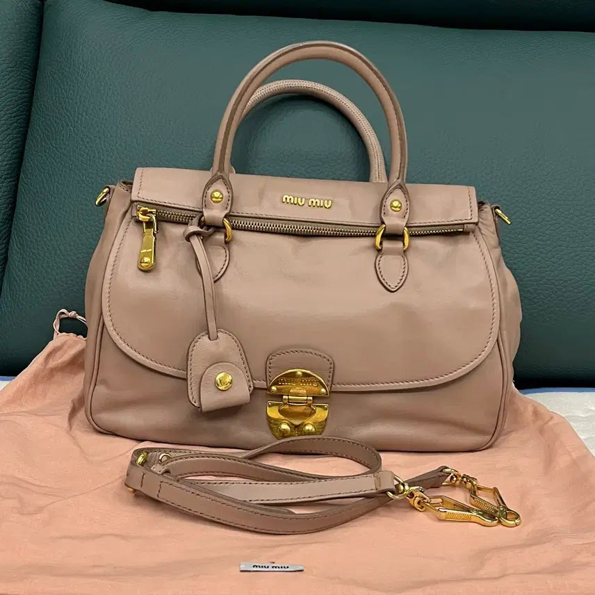 [BUNJANG] Miu Miu Lambskin Pink Handbag / 미우미우 램스킨 핑크 가방