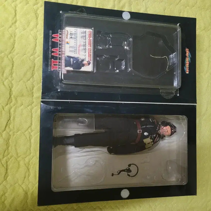 [BUNJANG] Dragon Cyber Hobby Hessler 12" Figure / 드래곤 사이버하비 한정 헤슬러 12"