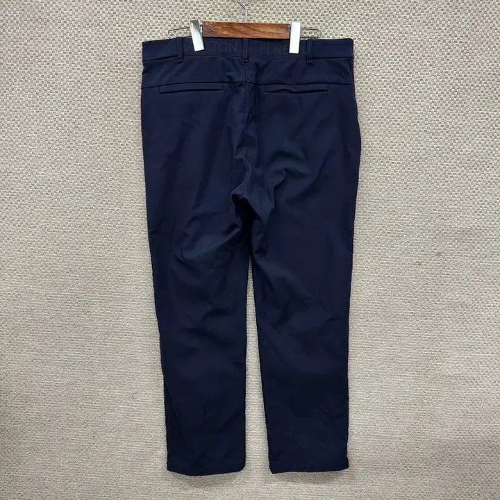 [BUNJANG] Benetton Casual Fleece-Lined Spandex Pants 34 inch / 베네통 캐주얼 약기모 스판 바지 34인치 A04677