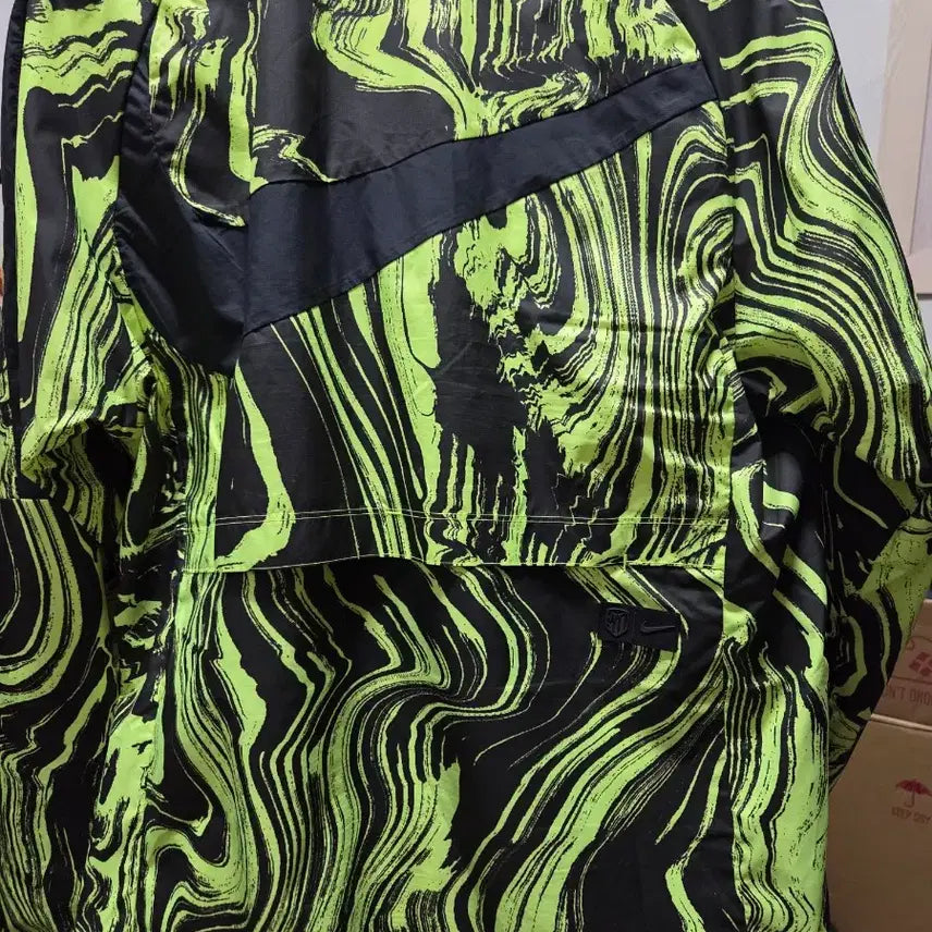 [BUNJANG] Nike Atletico Madrid AWF Light Jacket / 나이키바람막이