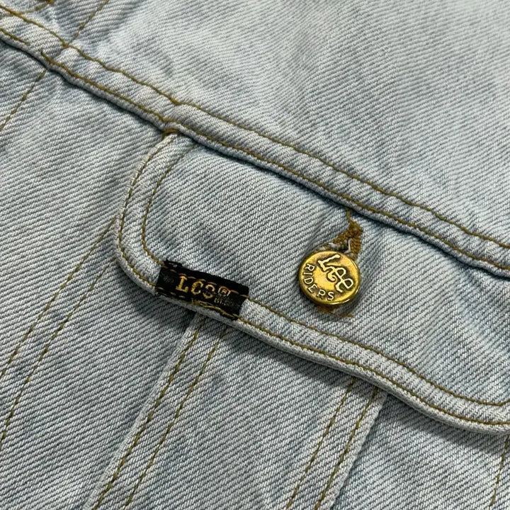 [BUNJANG] Lee Denim Trucker Jacket / Lee 데님 트러커 청자켓