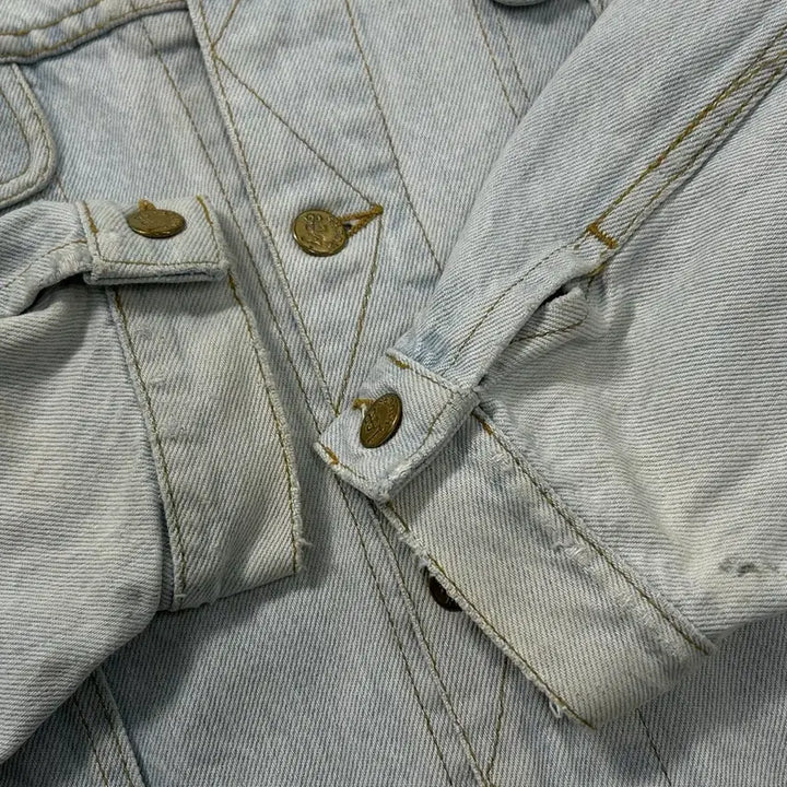 [BUNJANG] Lee Denim Trucker Jacket / Lee 데님 트러커 청자켓