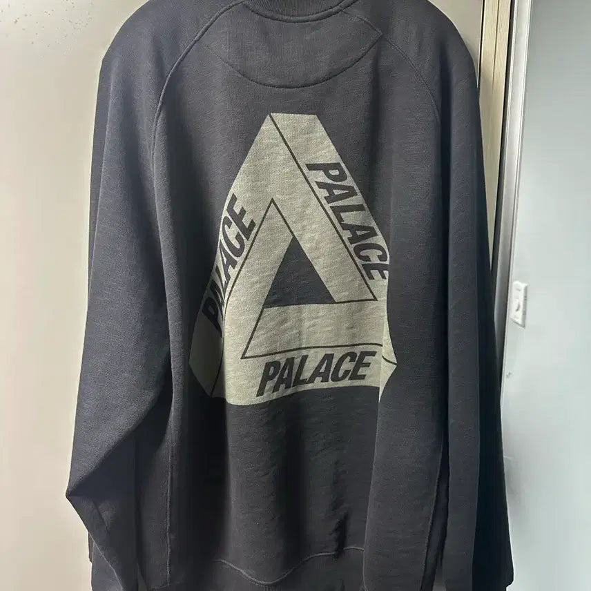 [BUNJANG] Palace Tri-Ferg Crewneck / [XL] PALACE 트라이퍼그 크루넥
